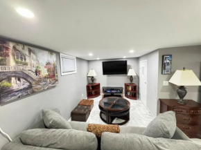 2-Bedroom Sleeps 6 Stay Near EWR & American Dream